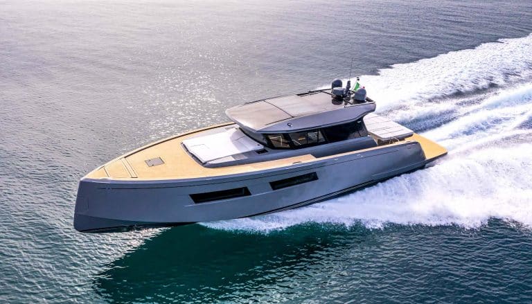 PARDO GT52 FLIBS