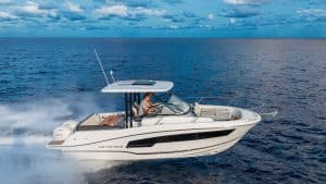 Jeanneau Leader 9 WA Serie 2 debuta en Fort Lauderdale