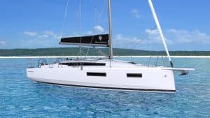 Jeanneau Sun Odyssey 350 : un nuevo modelo hecho a partir de cero tiene mucho que ofrecer