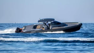 Sacs Tecnorib no Venice Boat Show com a linha Strider