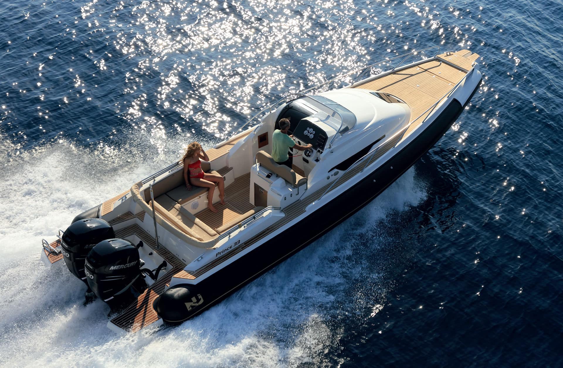 Cabina Prince 33 Sport