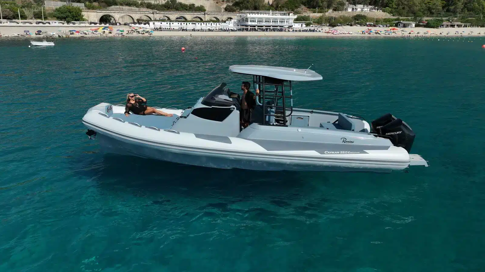 ranieri-cayman-33.0-executive