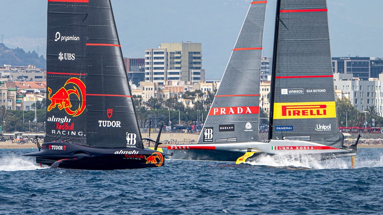 Luna Rossa Prada Pirelli Ronde Robin 1