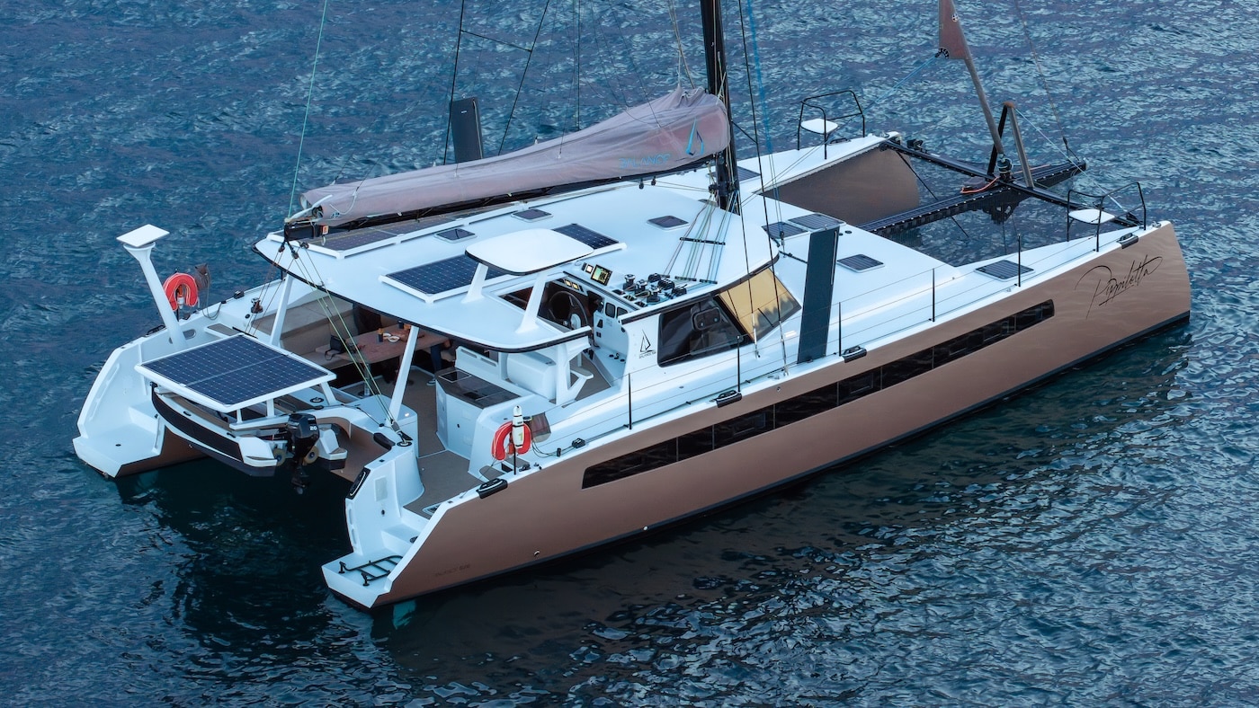 Balance 526: the most beautiful of sailing catamarans is fast and comfortable