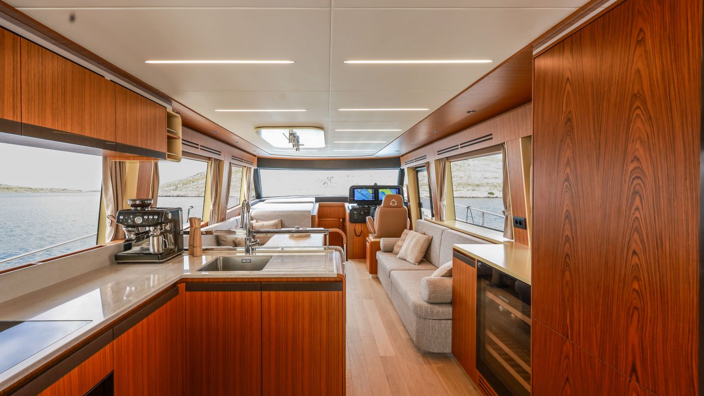 Greenline 58 Fly Hybride interieur