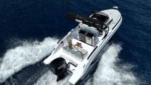 RANIERI NEXT 255 LX, the daycruiser with a new style