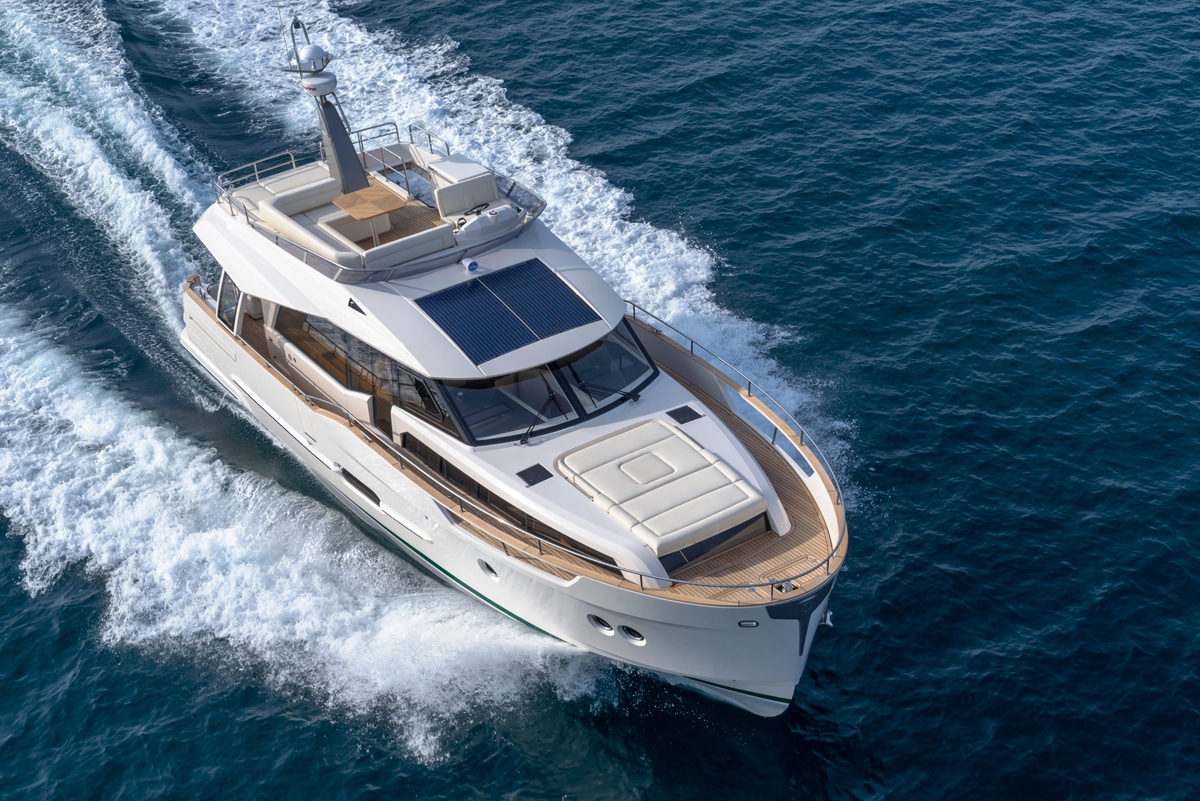 Greenline yachts-48-exterior-2