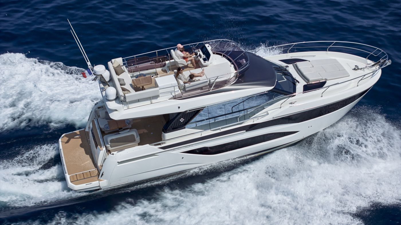 prestige yachts