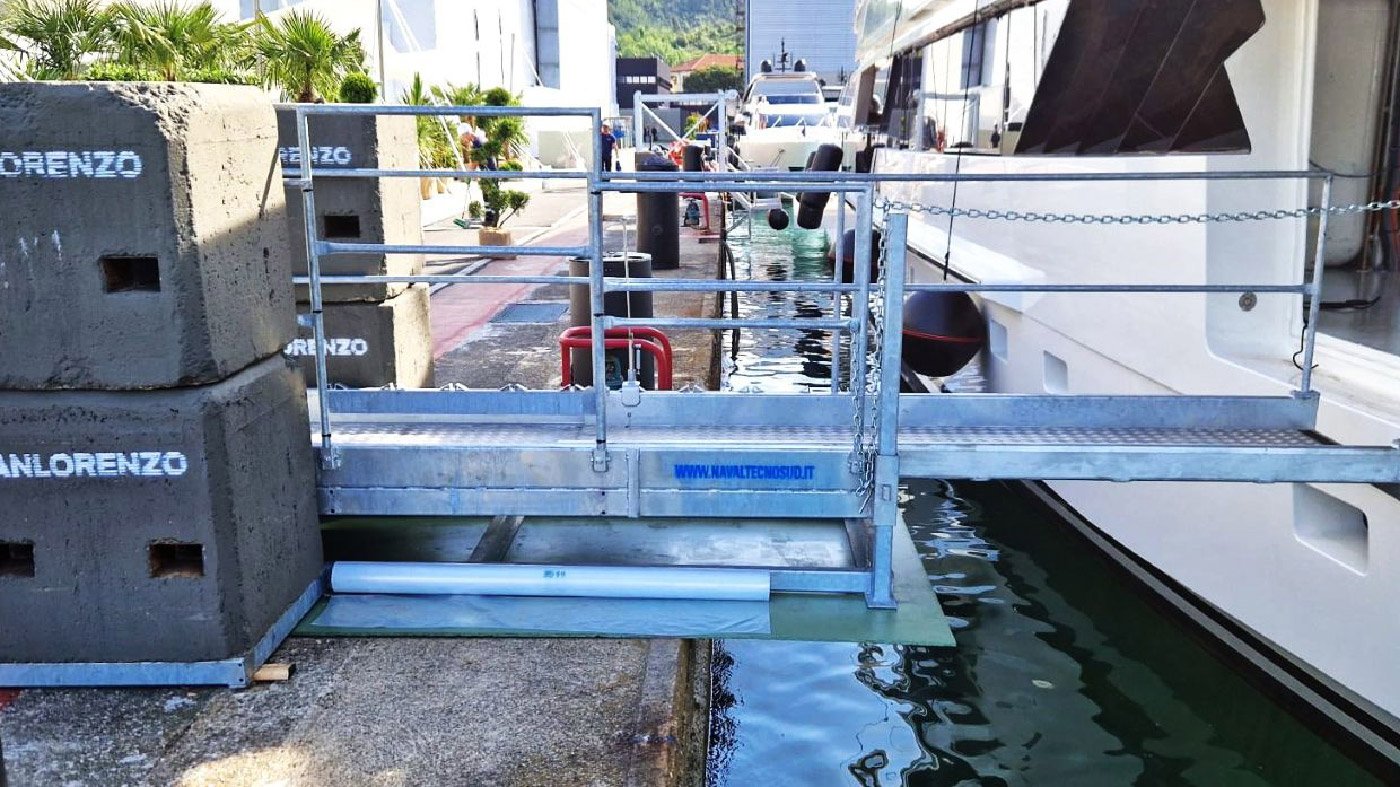 navaltecnosud-gangways-solutions navaltecnosud-gangways-solutions