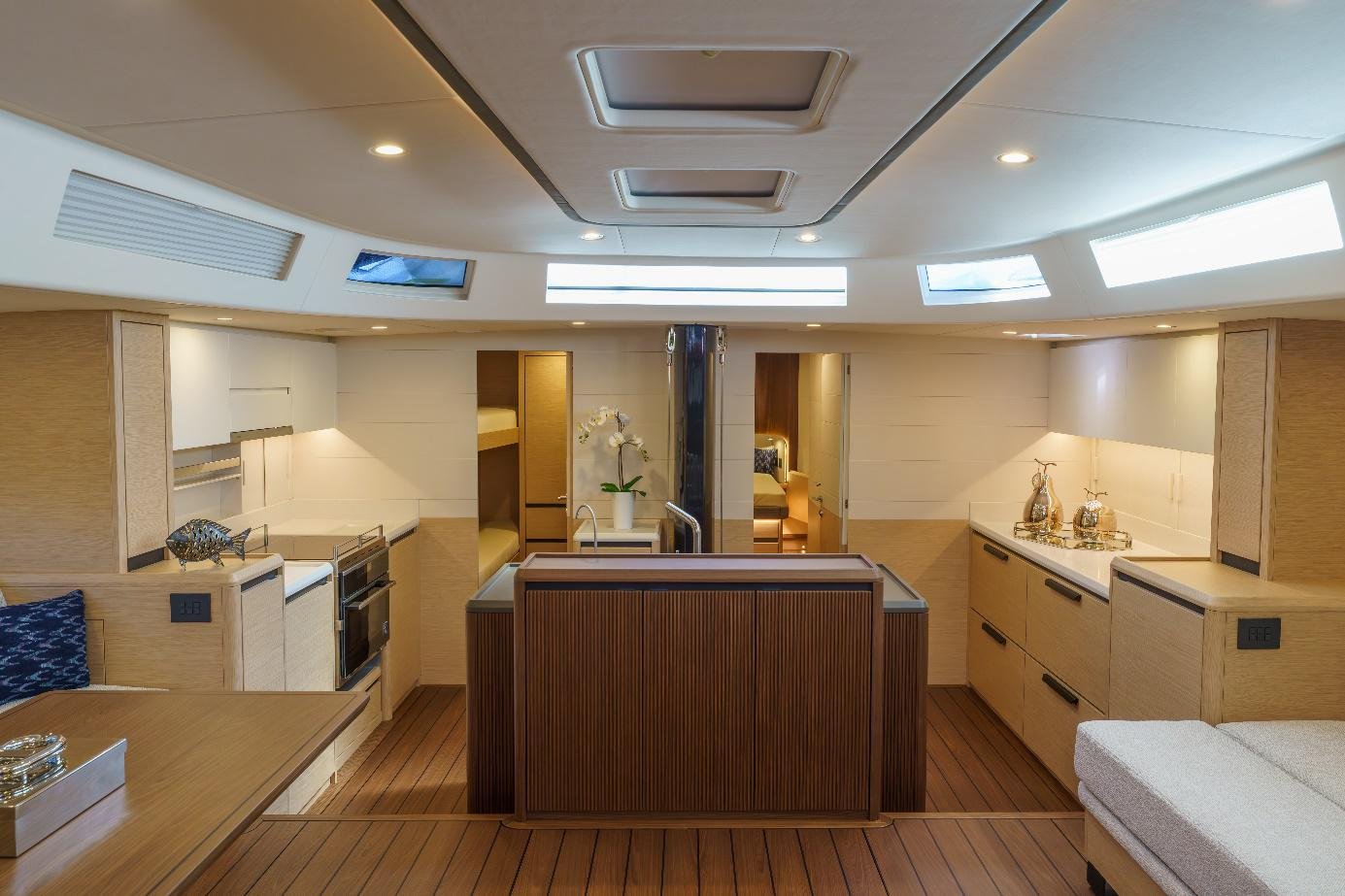 ice-yachts-interior-66 ice-yachts-interior-66