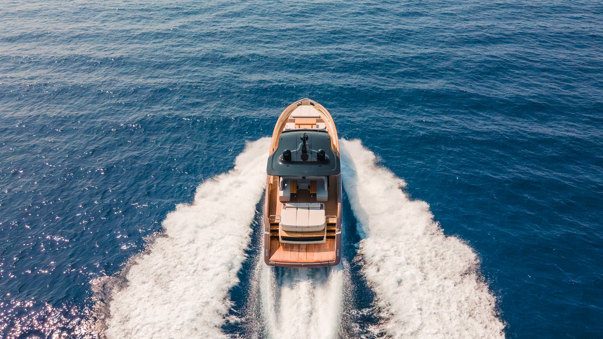 invictus-yacht invictus-yacht