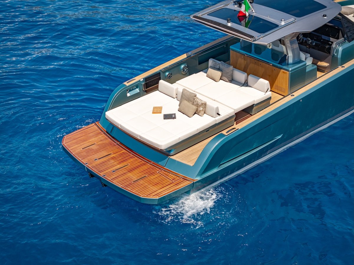 stern view