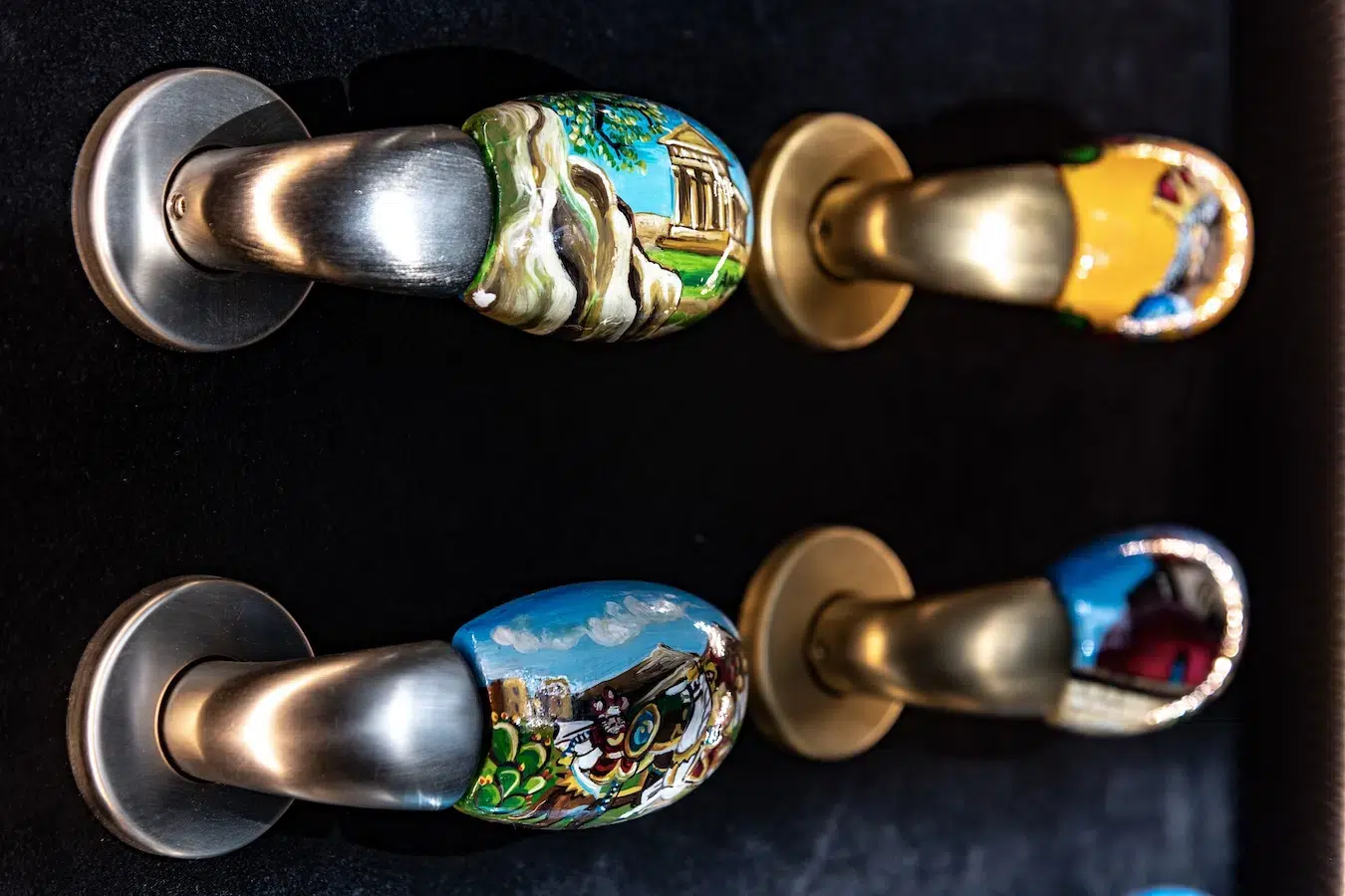 F.lli-Razeto-Casareto-handles