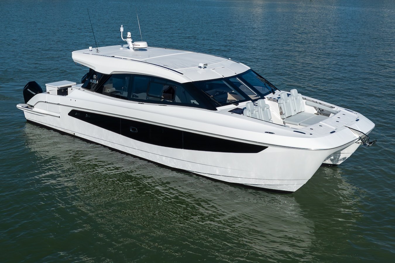 Aquila 42 Coupé boot
