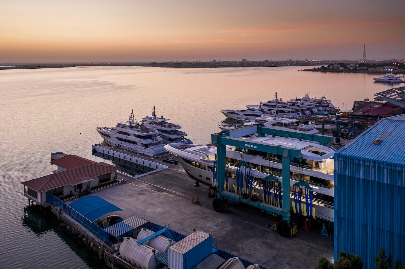 Emiratos de Gulf Craft Emiratos de Gulf Craft