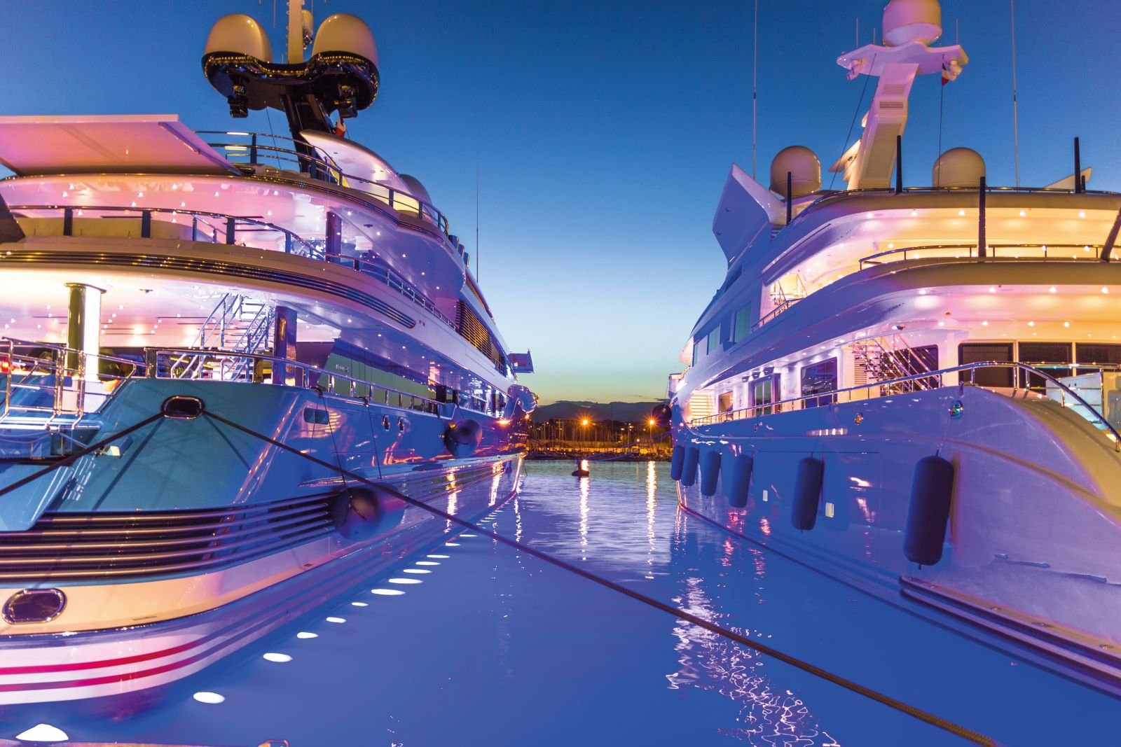 napoli boat show megayachts