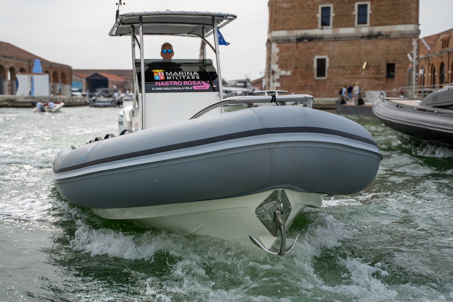 Marina Militare Nastro Rosa Tour