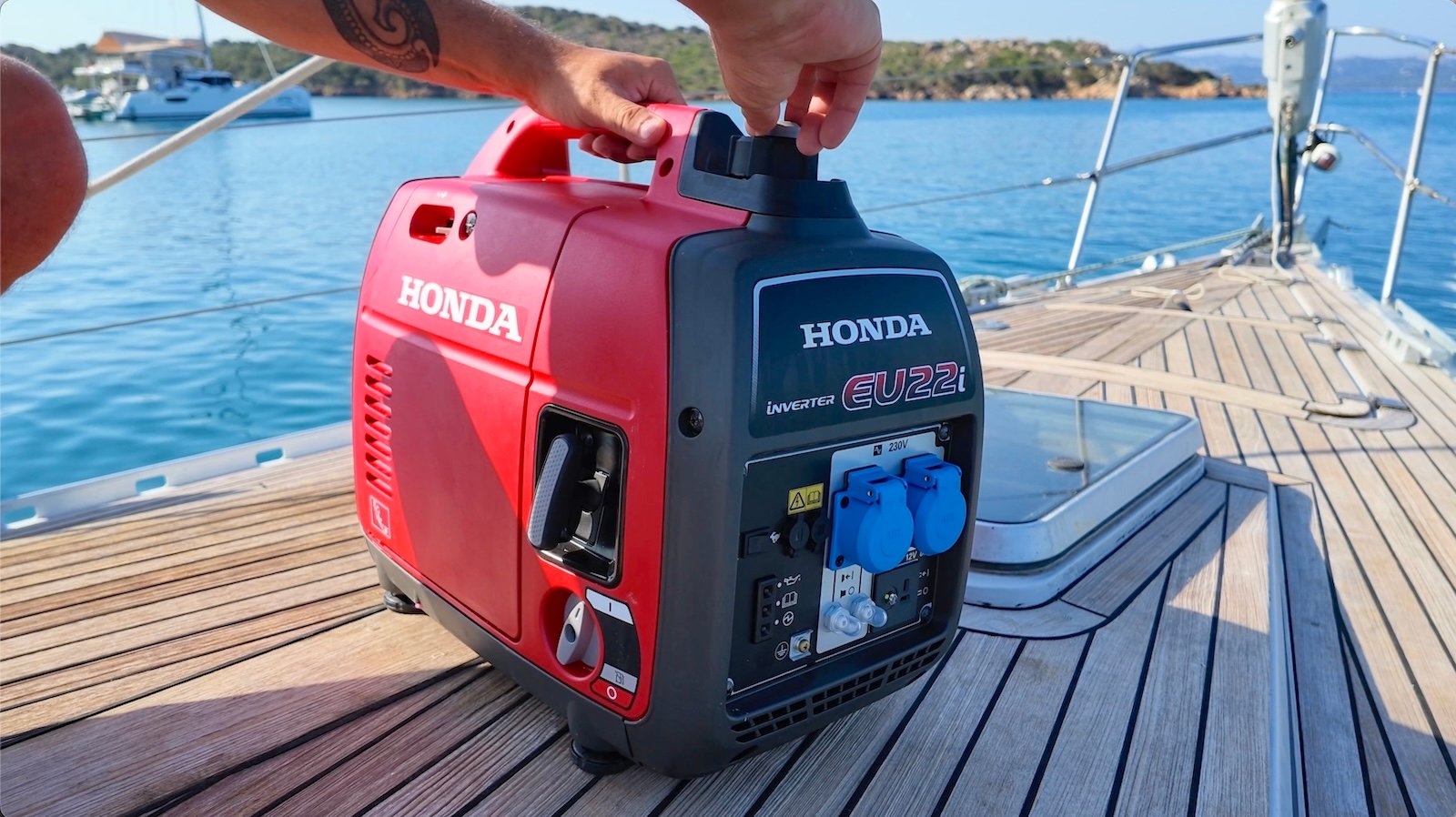 "Honda EU22i portable generator boat test" Honda EU22i portable generator boat test
